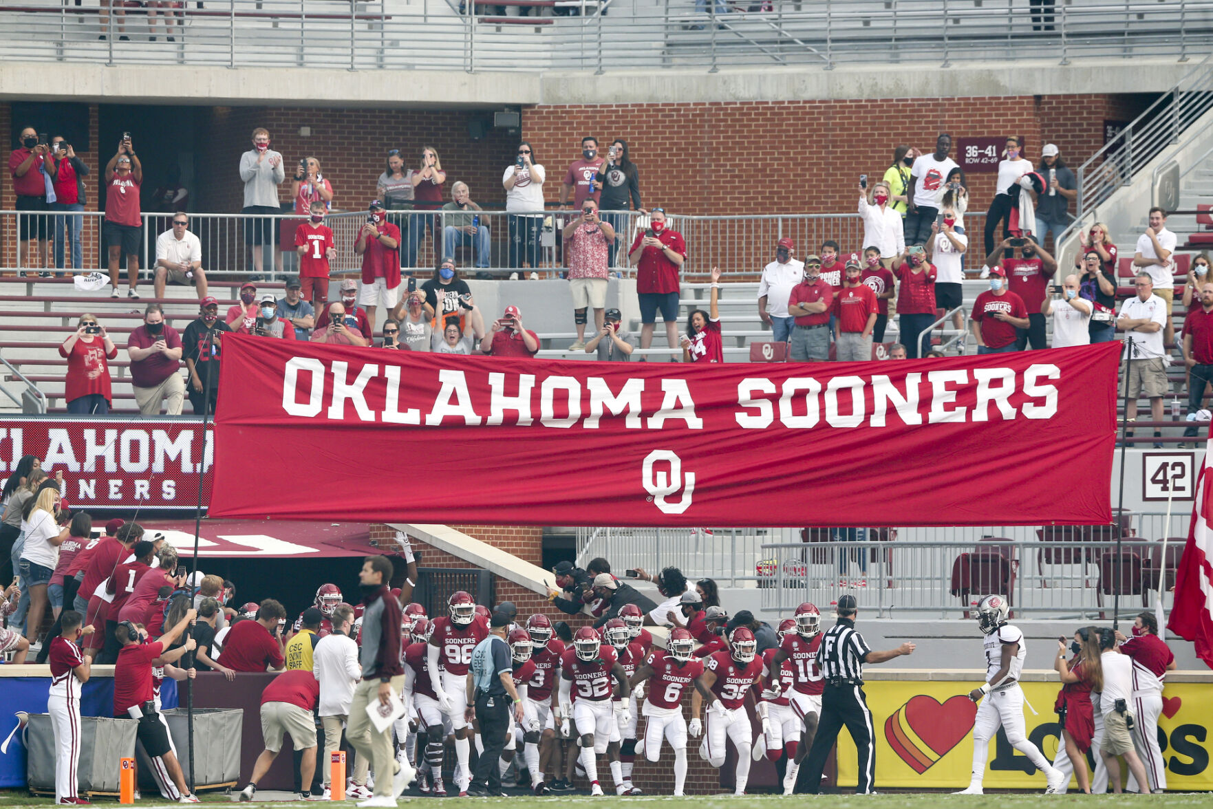 Oklahoma Sooners vs Missouri State Bears